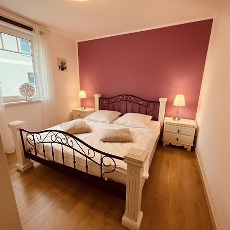 Ferienwohnung Asia In Born Exteriör bild