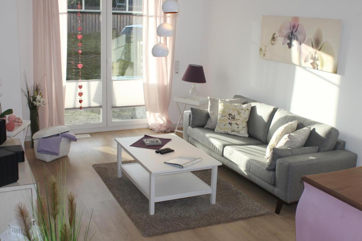 Ferienwohnung Asia In Born Exteriör bild